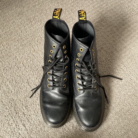 Black Dr Martins - Picture 2 of 8